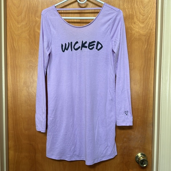 💖 Victoria’s Secret Sleep tee - Picture 5 of 10